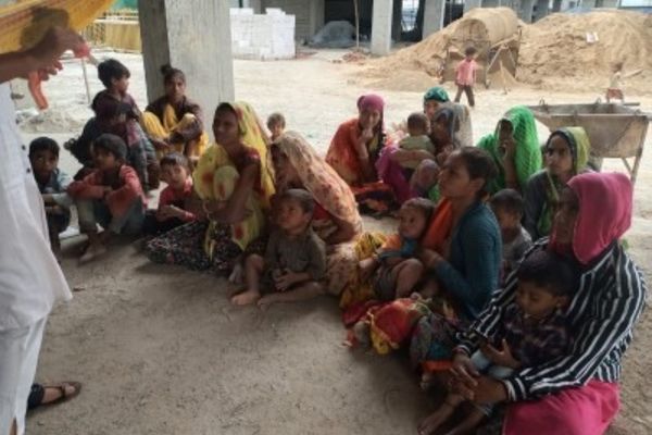 Sanitery Pad Distribution6